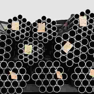 أنبوب زيت كرومولي بدرجة 4130 - أنابيب فولاذية غير ملحومة عالية القوة مقاومة للتآكل لتطبيقات آبار النفط والتعدين